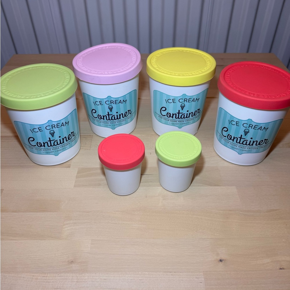 Colorful Ice Cream Containers Set